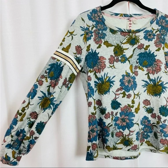 Anthropologie Dolan Left Coast Tagawa Gray
Floral Blouson Sleeve Sweatshirt - Picture 9 of 12